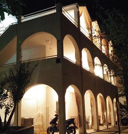 Kilic Apartments โตรกีร์ ภายนอก รูปภาพ