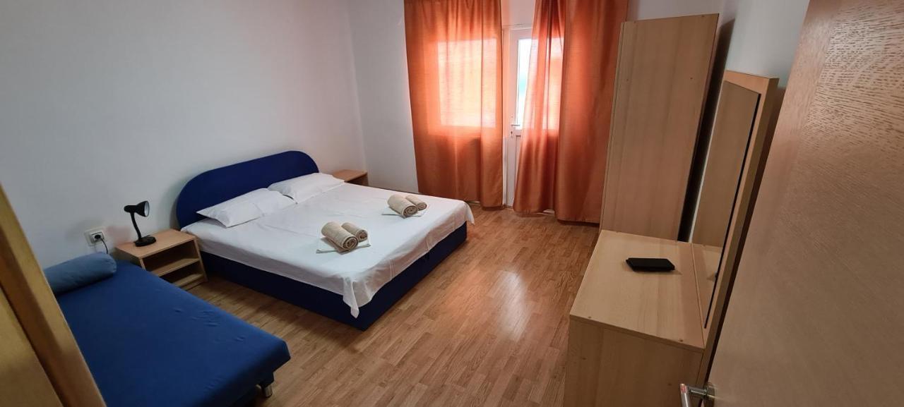 Kilic Apartments โตรกีร์ ภายนอก รูปภาพ