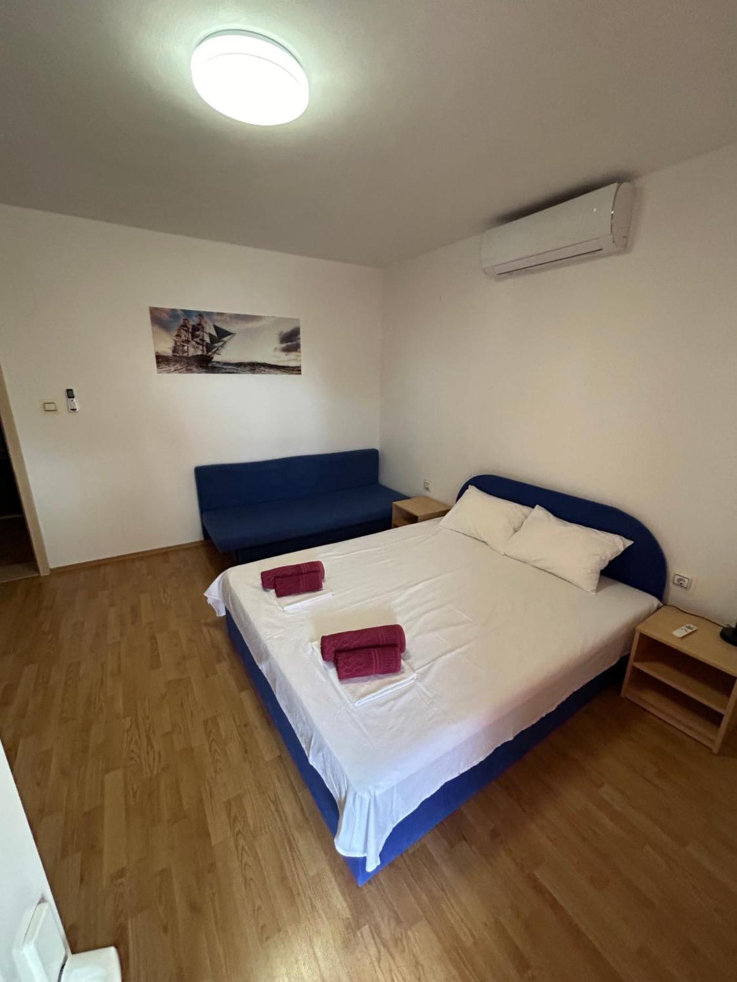 Kilic Apartments โตรกีร์ ภายนอก รูปภาพ