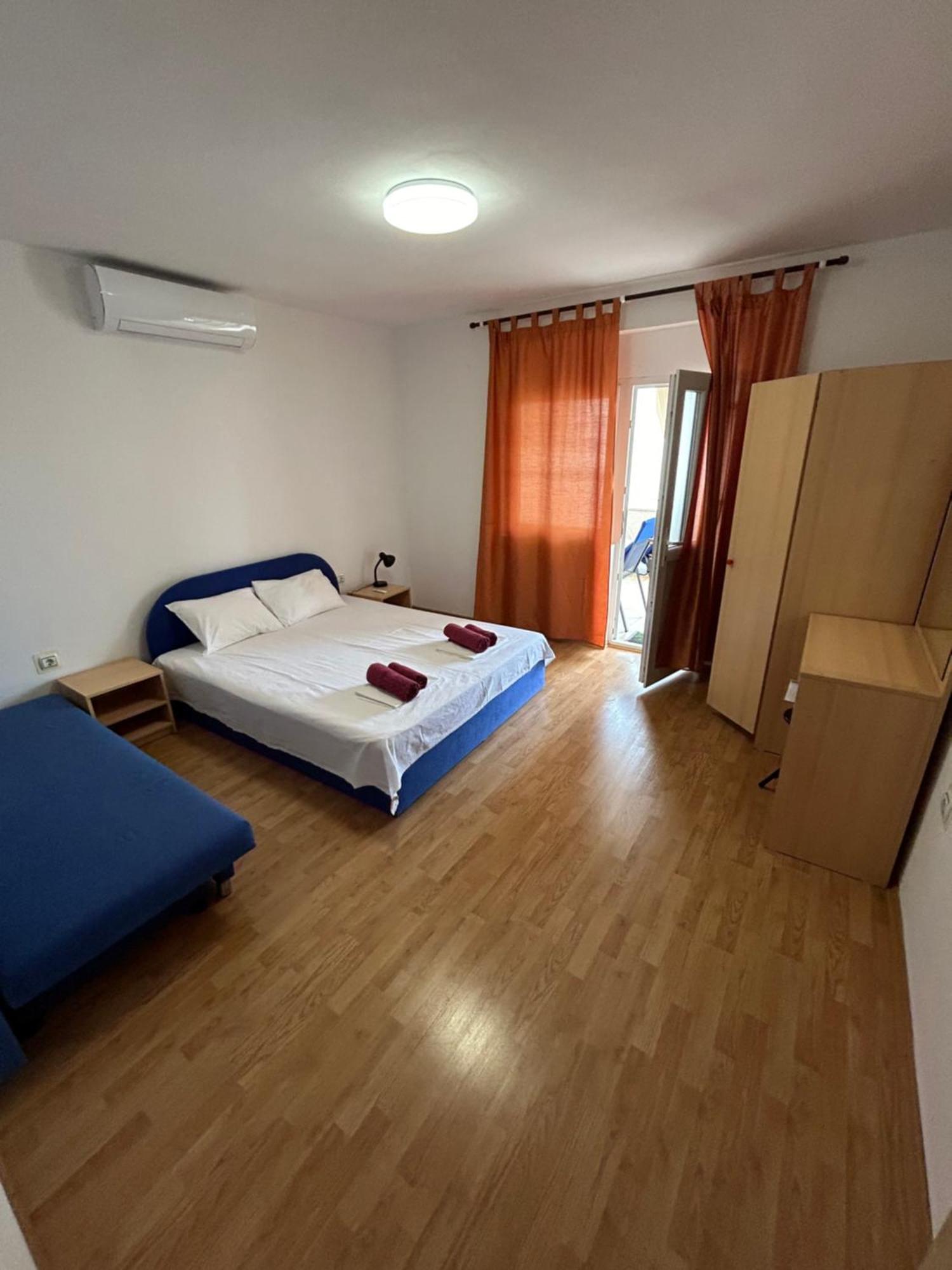 Kilic Apartments โตรกีร์ ภายนอก รูปภาพ